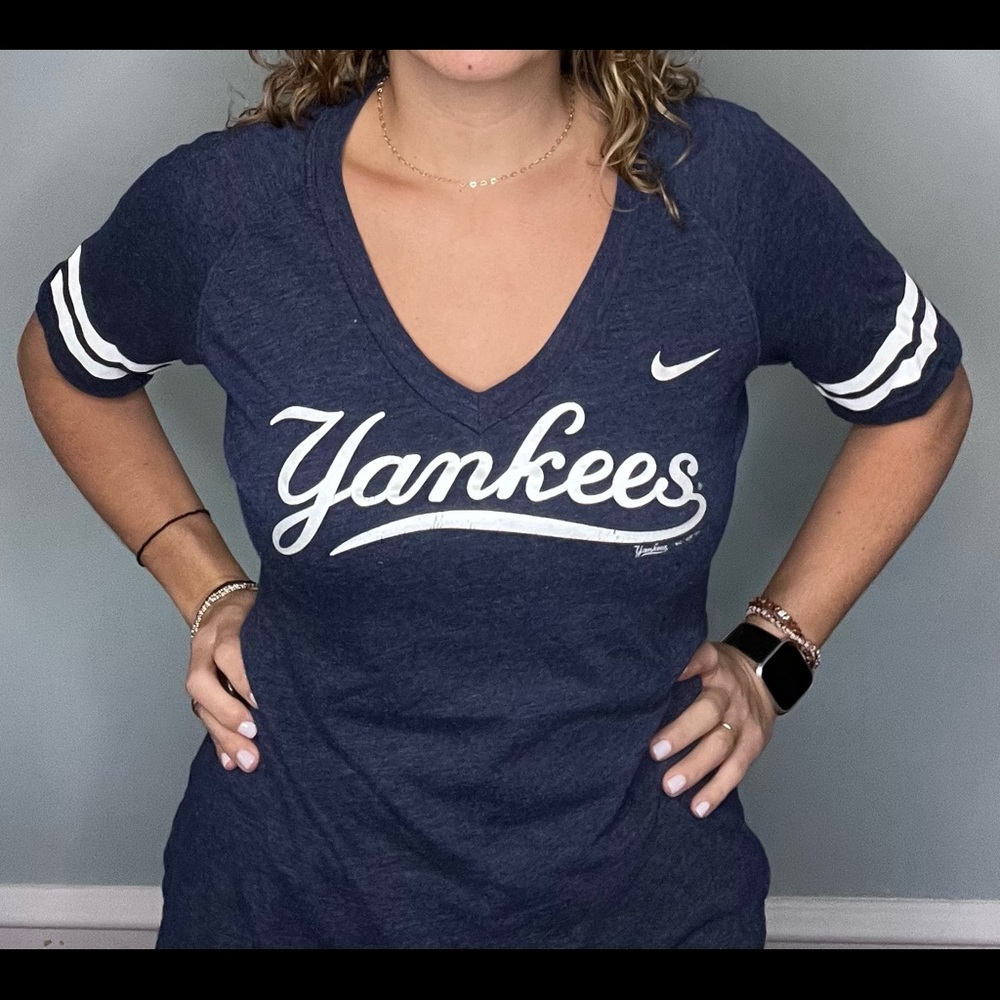 New York Yankees V-neck Nike T-Shirt.